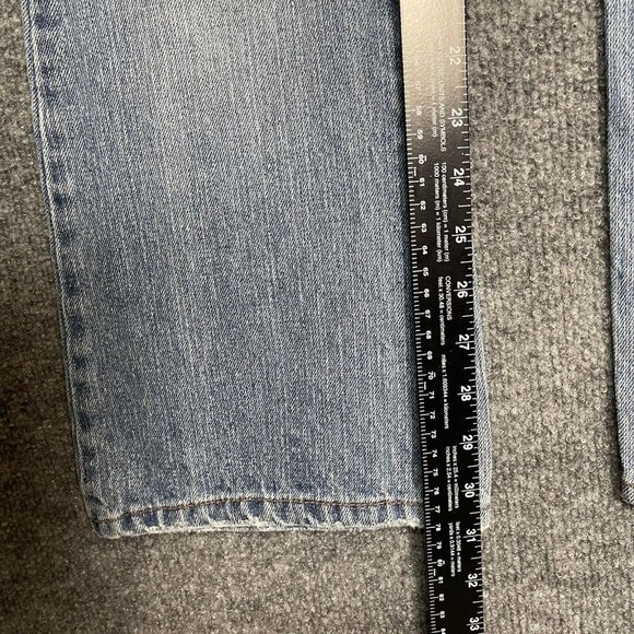 Squeeze Jeans Womens 3/4 Blue Light Wash Bootcut Distressed Embroidered Y2K - Picture 11 of 16